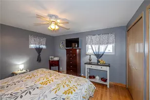 423 E Decker Dr, Green Hills, OH 44131 - Photo 31