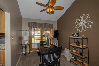 423 E Decker Drive, Green Hills, OH 44131 - Photo 9