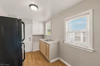 9518 Plymouth Avenue, Loveland, OH 44125 - Photo 17