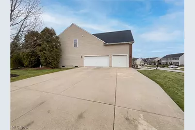 5198 Fairington Avenue, Copley, OH 44321 - Photo 7