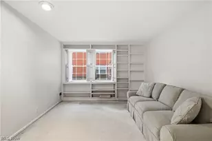 18975 Van Aken Blvd, Huber Heights, OH 44122 - Photo 25