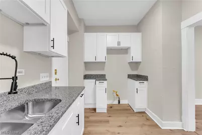 1041 E 169th Street #1043/UP, Loveland, OH 44110 - Photo 13