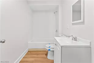 13612 Durkee Ave, Loveland, OH 44105 - Photo 21