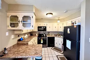 780 Pinetree Cir, East Palestine, OH 44413 - Photo 15