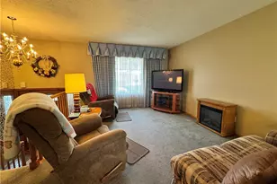 780 Pinetree Cir, East Palestine, OH 44413 - Photo 11