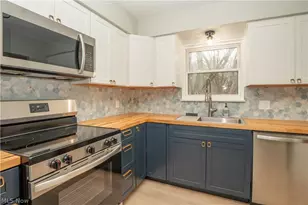 1423 Copley Meadows Dr, Copley, OH 44321 - Photo 9