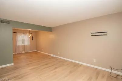 1423 Copley Meadows Drive, Copley, OH 44321 - Photo 5