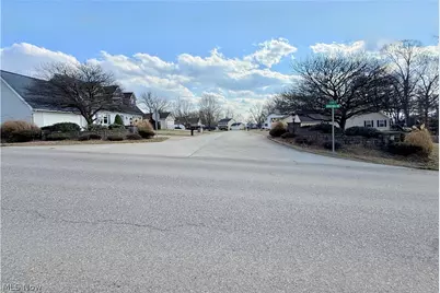 100 Eldorado, Marietta, OH 45750 - Photo 5