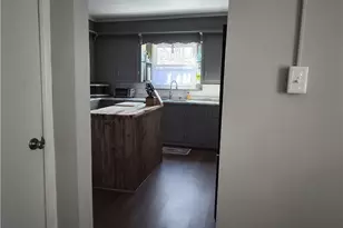 333 S 9th St, Coshocton, OH 43812 - Photo 17