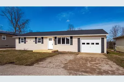 96 Summit Street, Roseville, OH 43777 - Photo 3