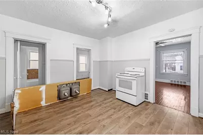 3978 E 55th Street, Newburgh Heights, OH 44105 - Photo 11