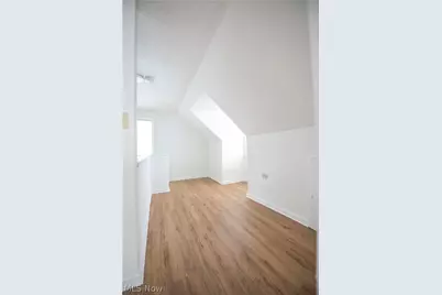 20600 Watson Road, Maple Heights, OH 44137 - Photo 31