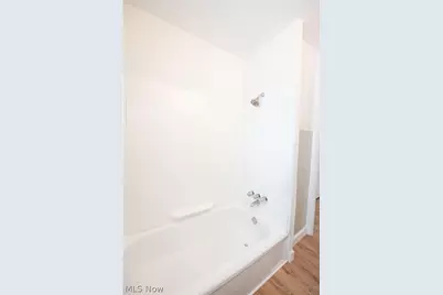 20600 Watson Road, Maple Heights, OH 44137 - Photo 15