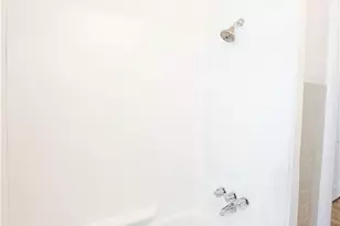 20600 Watson Rd, Maple Heights, OH 44137 - Photo 15