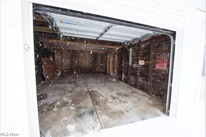 20600 Watson Road, Maple Heights, OH 44137 - Photo 41