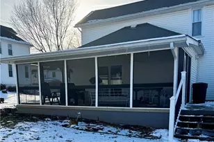 617 Park St, Barnesville, OH 43713 - Photo 3