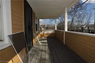 9409 Mt Auburn Ave, Loveland, OH 44104 - Photo 11