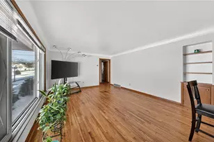 20648 Donnybrook Rd, Maple Heights, OH 44137 - Photo 3