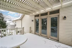 2729 Ariels Way, Akron, OH 44312 - Photo 27