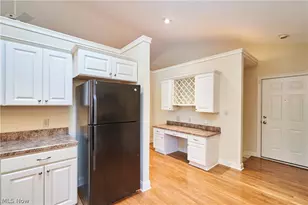 2729 Ariels Way, Akron, OH 44312 - Photo 5