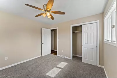 49075 Maple Lane, East Liverpool, OH 43920 - Photo 17