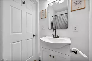 99 Meadowridge Rd, Mogadore, OH 44260 - Photo 21