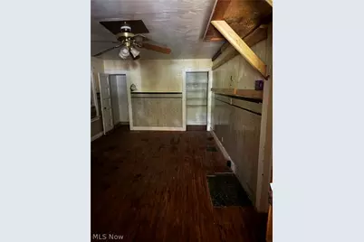 55935 Main Street, Bridgeport, OH 43912 - Photo 7