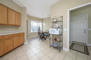 4287 Greenway Trail St NW, Massillon, OH 44647 - Photo 9