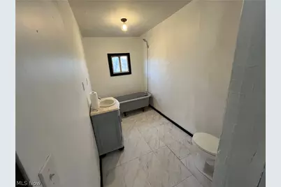 1216 Erie Street, East Liverpool, OH 43920 - Photo 11