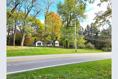 4639 Brainard Road, Chagrin Falls, OH 44022 - Photo 5