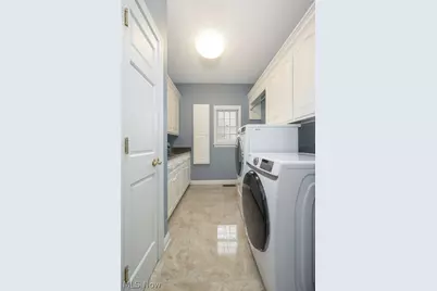 4966 Abbey Church Avenue NW, Canton, OH 44718 - Photo 17