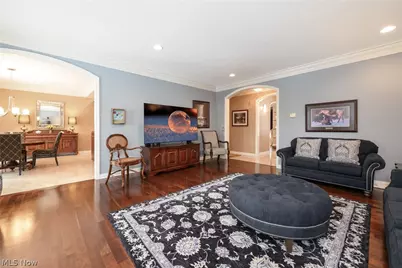 4966 Abbey Church Avenue NW, Canton, OH 44718 - Photo 7