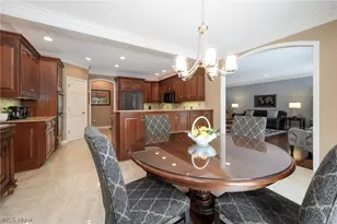 4966 Abbey Church Ave NW, Canton, OH 44718 - Photo 9