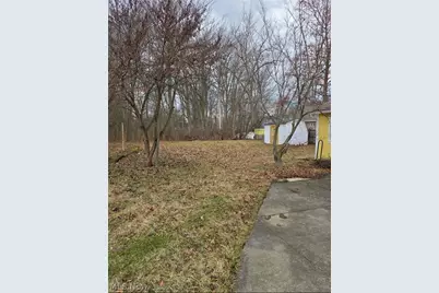 62 N Prospect Street, Oberlin, OH 44074 - Photo 27