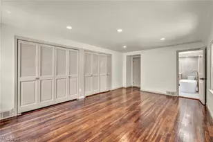 3635 Tolland Rd, Huber Heights, OH 44122 - Photo 13