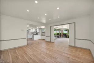 3635 Tolland Rd, Huber Heights, OH 44122 - Photo 5