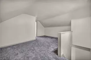 3635 Tolland Rd, Huber Heights, OH 44122 - Photo 21