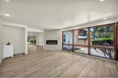 3635 Tolland Road, Huber Heights, OH 44122 - Photo 7