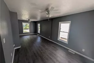 807 Woodland Ave, Elyria, OH 44035 - Photo 7