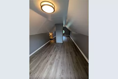 807 Woodland Avenue, Elyria, OH 44035 - Photo 19