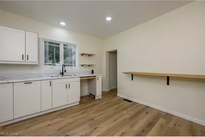 530 E High Street, Uhrichsville, OH 44683 - Photo 13