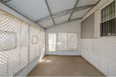 61 Parkway Street, Olmsted Twp, OH 44138 - Photo 13