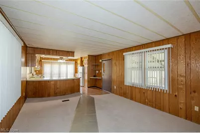 61 Parkway Street, Olmsted Twp, OH 44138 - Photo 11