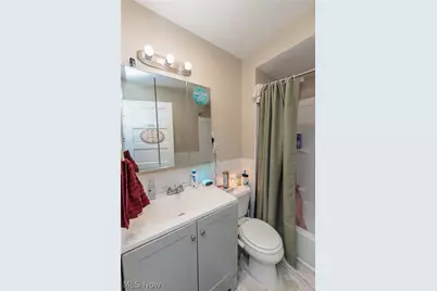 1446 Hopkins Avenue, Oakwood, OH 44107 - Photo 17