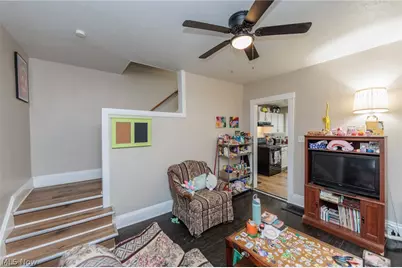 1446 Hopkins Avenue, Oakwood, OH 44107 - Photo 7