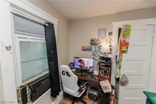 1446 Hopkins Ave, Oakwood, OH 44107 - Photo 21