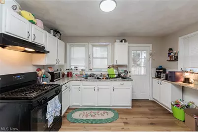 1446 Hopkins Avenue, Oakwood, OH 44107 - Photo 15