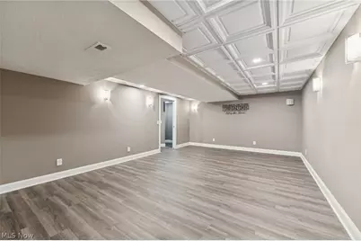 866 Somerby Circle, Uniontown, OH 44685 - Photo 35