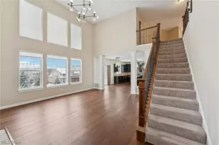 866 Somerby Cir, Uniontown, OH 44685 - Photo 7