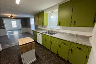 142 Beaver Ct, Amherst, OH 44001 - Photo 9